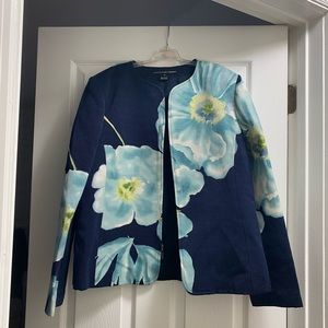 Beautiful blue floral jacket size 14